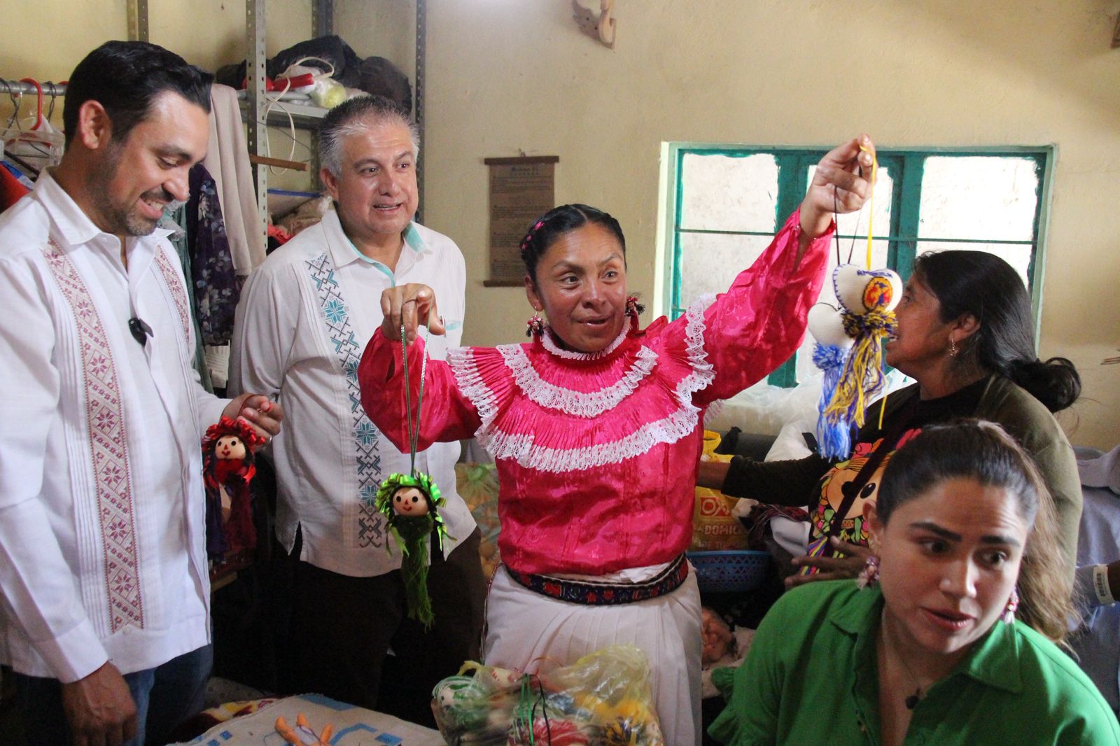 Cooperativas en Santiago Mexquititlan
