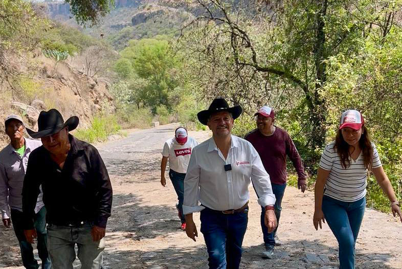 Olvido de autoridades en SJR