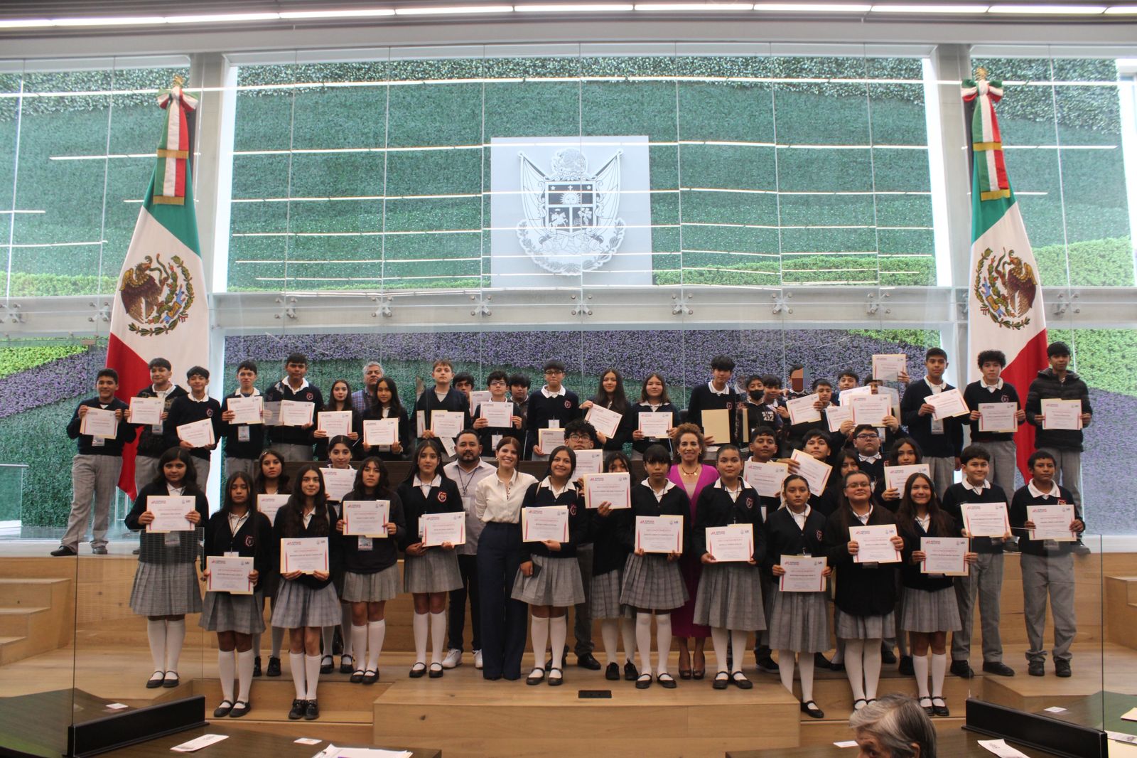 Telesecundaria Francisco Villa en el Congreso