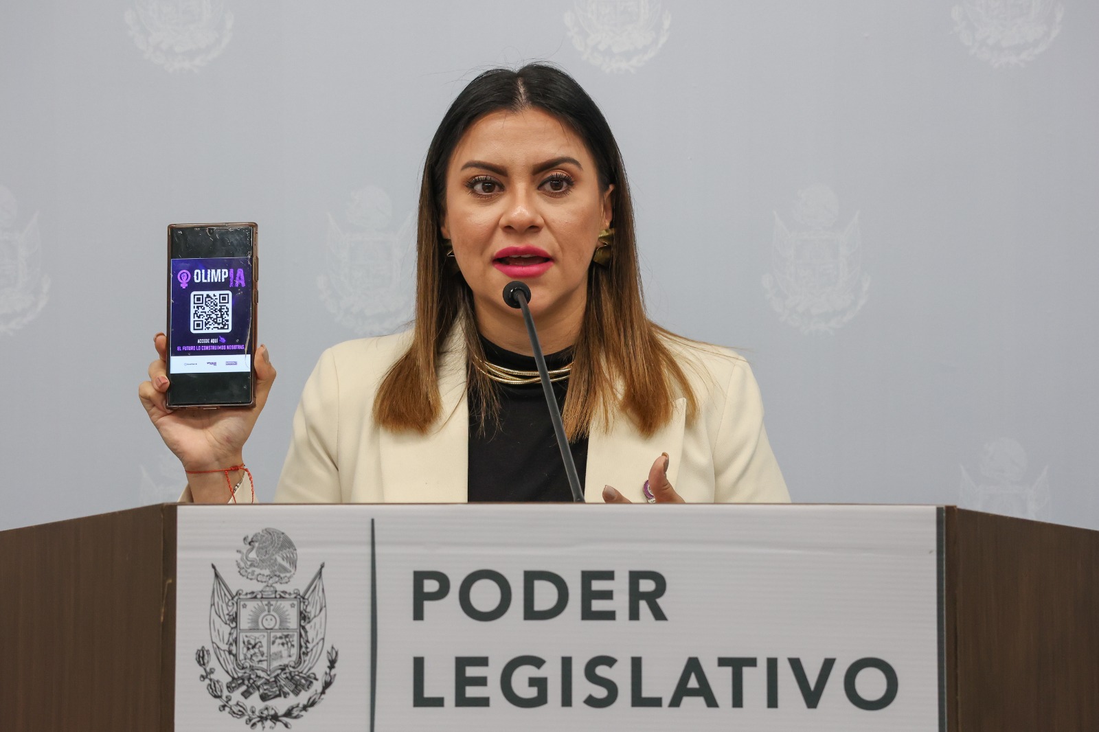 “Violencia Digital: lo virtual es real”