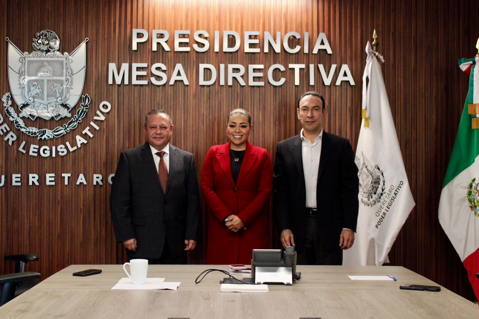 Gina se reúne con Presidente de TSJ