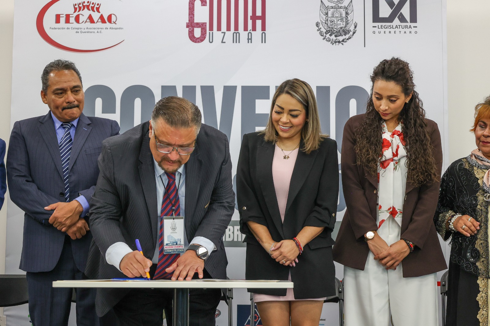 Convenio Legislatura – Abogados