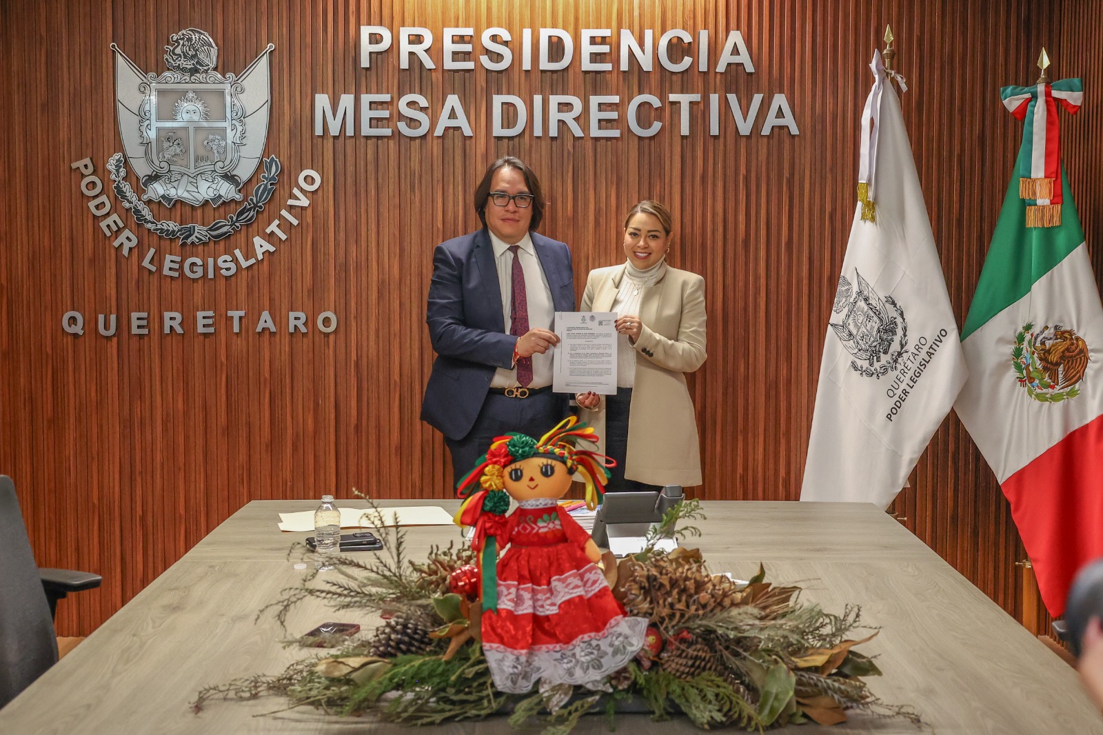 Ginna recibe al Fiscal del Estado