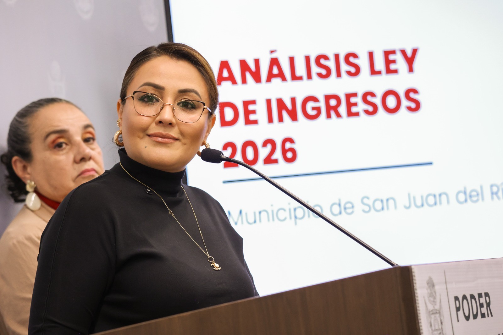 Explicar endeudamiento en SJR; C Gayou