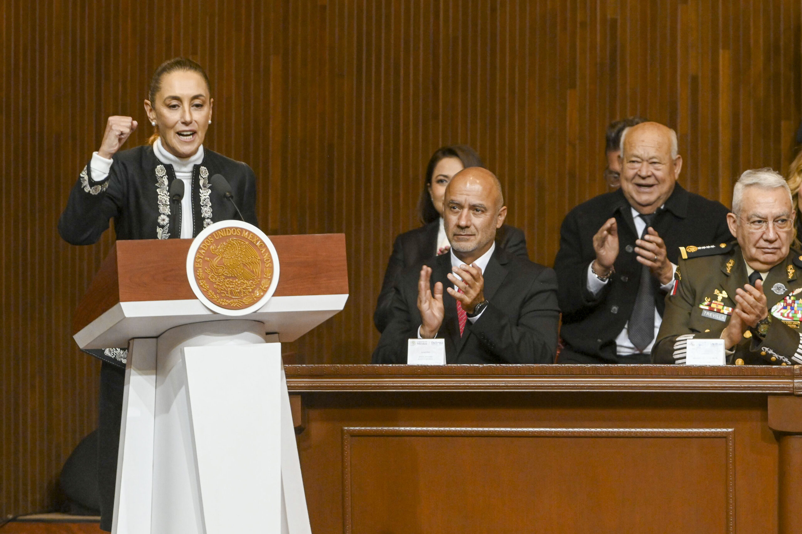 Modificar asignación de Pluris; CSP