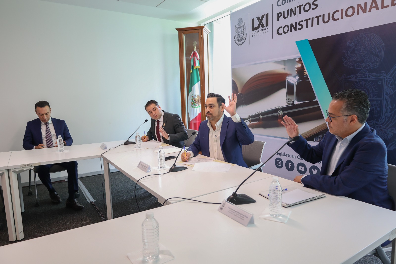 Abrir Fiscalía Anticorrupción a ciudadanos